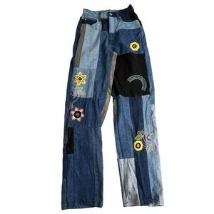 BDG Urban Outfitters Womens‎ High Ride Baggy Embroidered Patch Straight Jeans 24